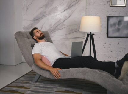 Soulager les acouphènes durablement grâce à l’hypnothérapie