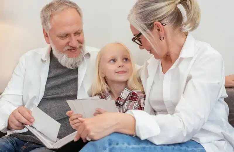 Donation à ses petits-enfants : connaître les modalités légales
