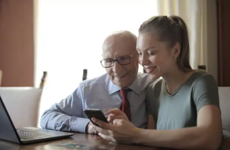 Les avancées technologiques dédiées au bien-être des seniors