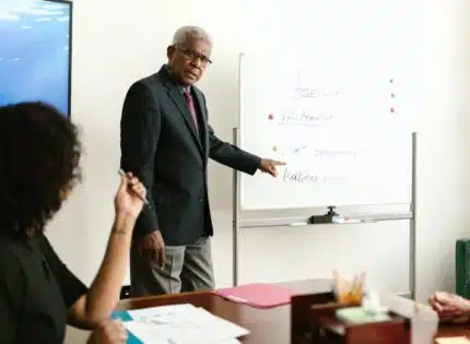 Les incroyables bénéfices de la lecture pour booster la santé mentale des seniors