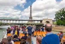 Une sortie à Paris pour un club du 3e âge