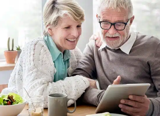 Comment choisir la meilleure mutuelle santé senior