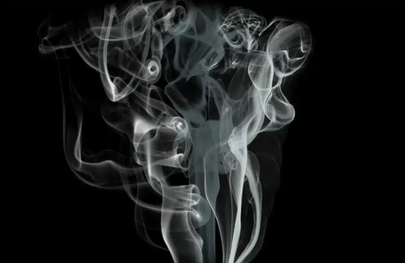 fumée de cigarette